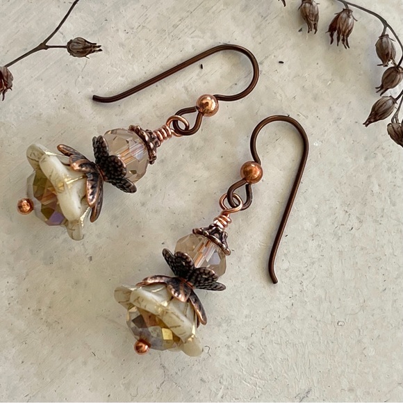 ARTISAN Earrings “Champagne Brunch” - Dangles - Picture 9 of 11